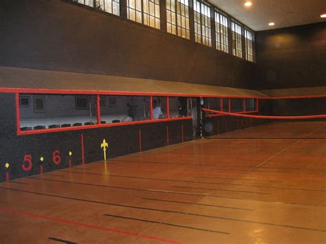 list of real tennis courts.